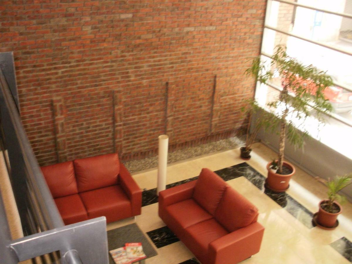 Downtown Garden Isle In Urban Style-Free Parking Budapeste Exterior foto