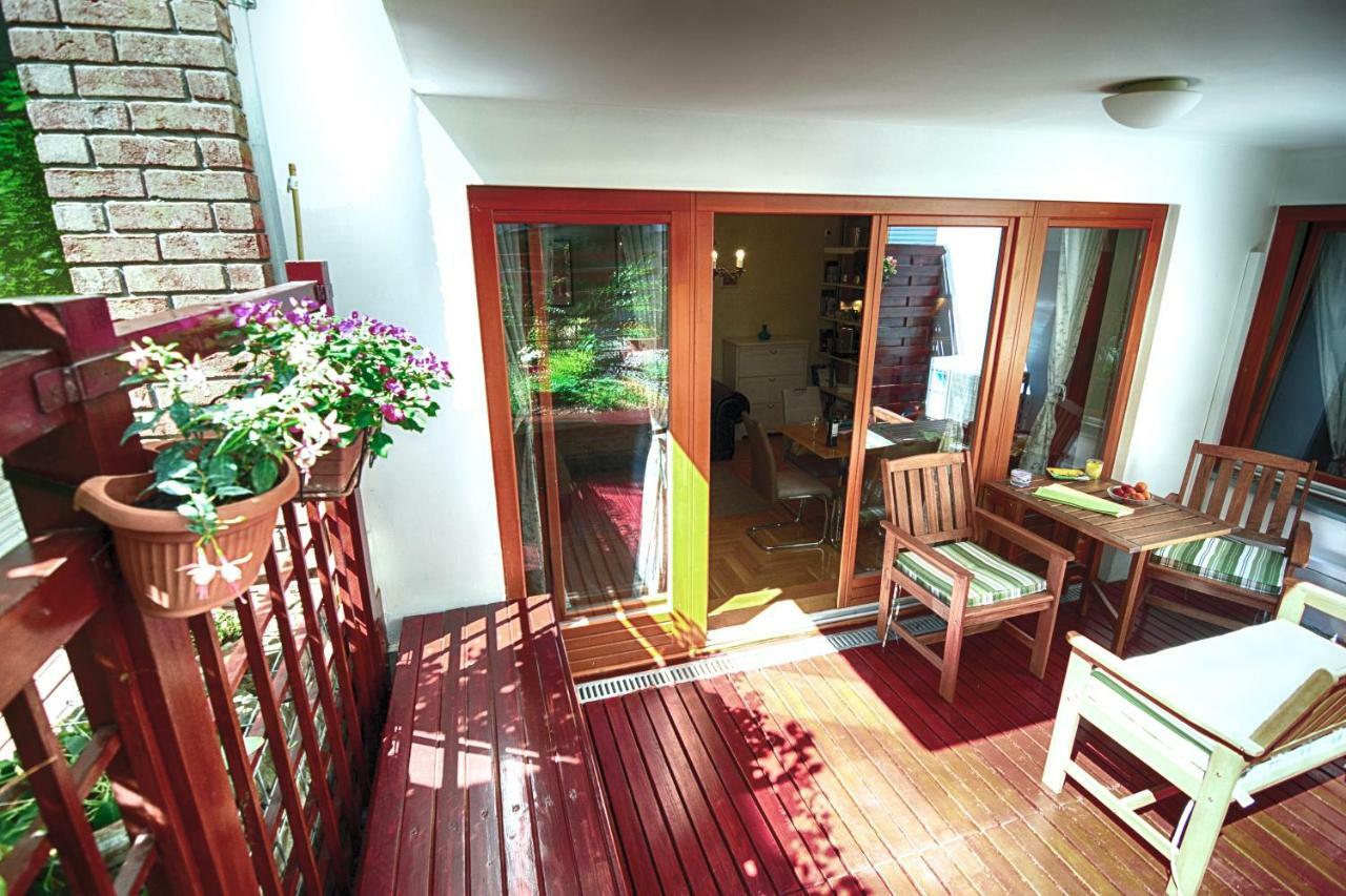 Downtown Garden Isle In Urban Style-Free Parking Budapeste Exterior foto