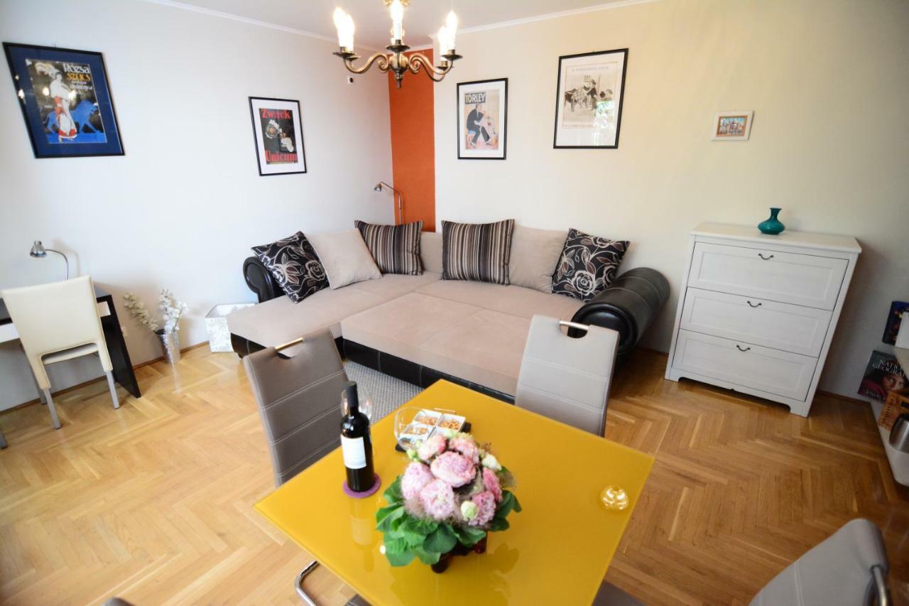 Downtown Garden Isle In Urban Style-Free Parking Budapeste Exterior foto