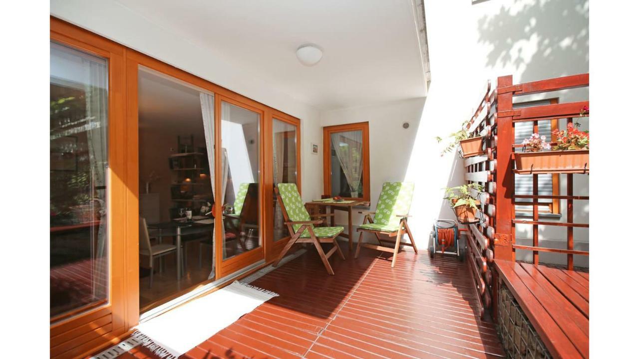 Downtown Garden Isle In Urban Style-Free Parking Budapeste Exterior foto